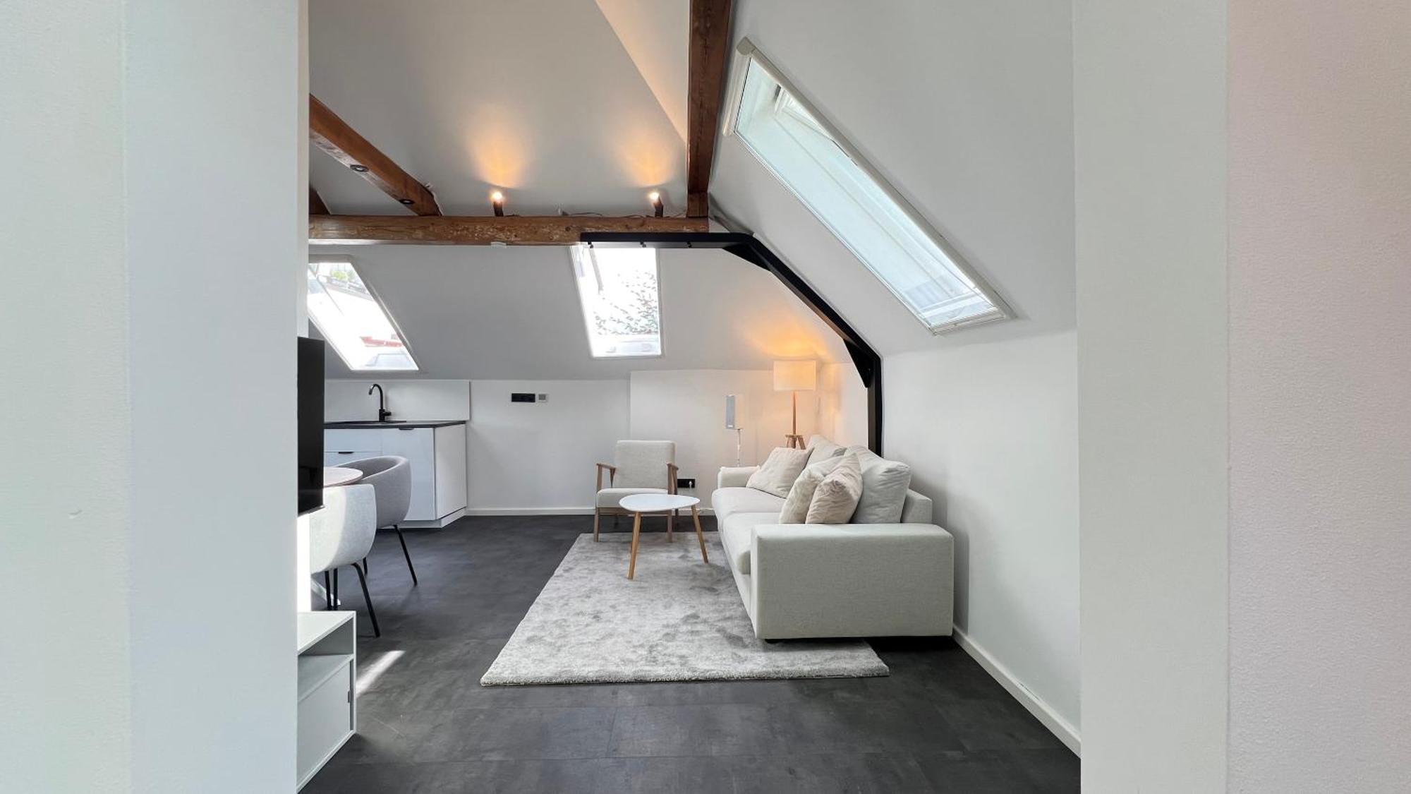 Ludwigshome - Zentrale Lage, Luxusbad, Workspace, Klima Ludwigsbourg Extérieur photo