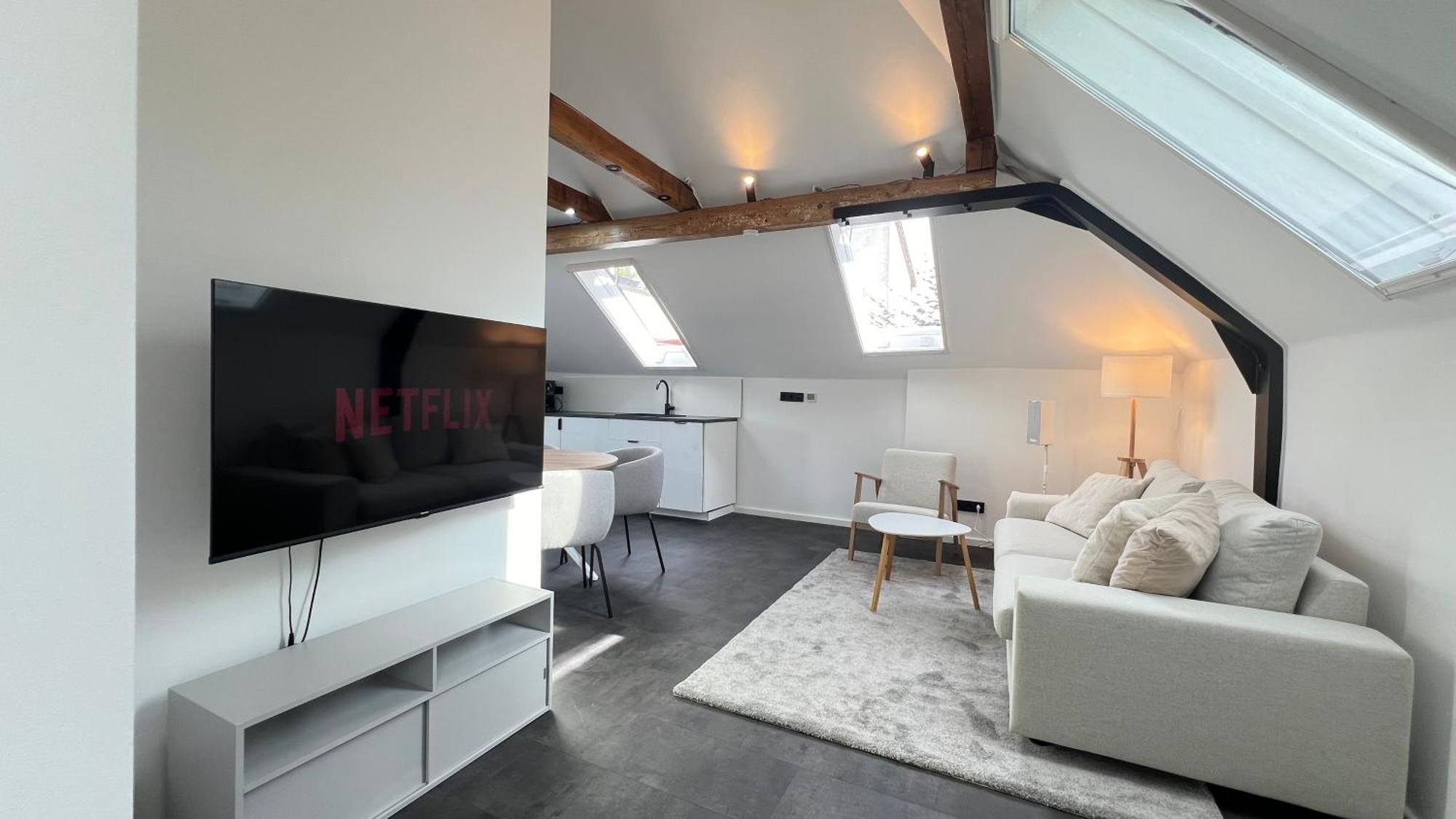 Ludwigshome - Zentrale Lage, Luxusbad, Workspace, Klima Ludwigsbourg Extérieur photo
