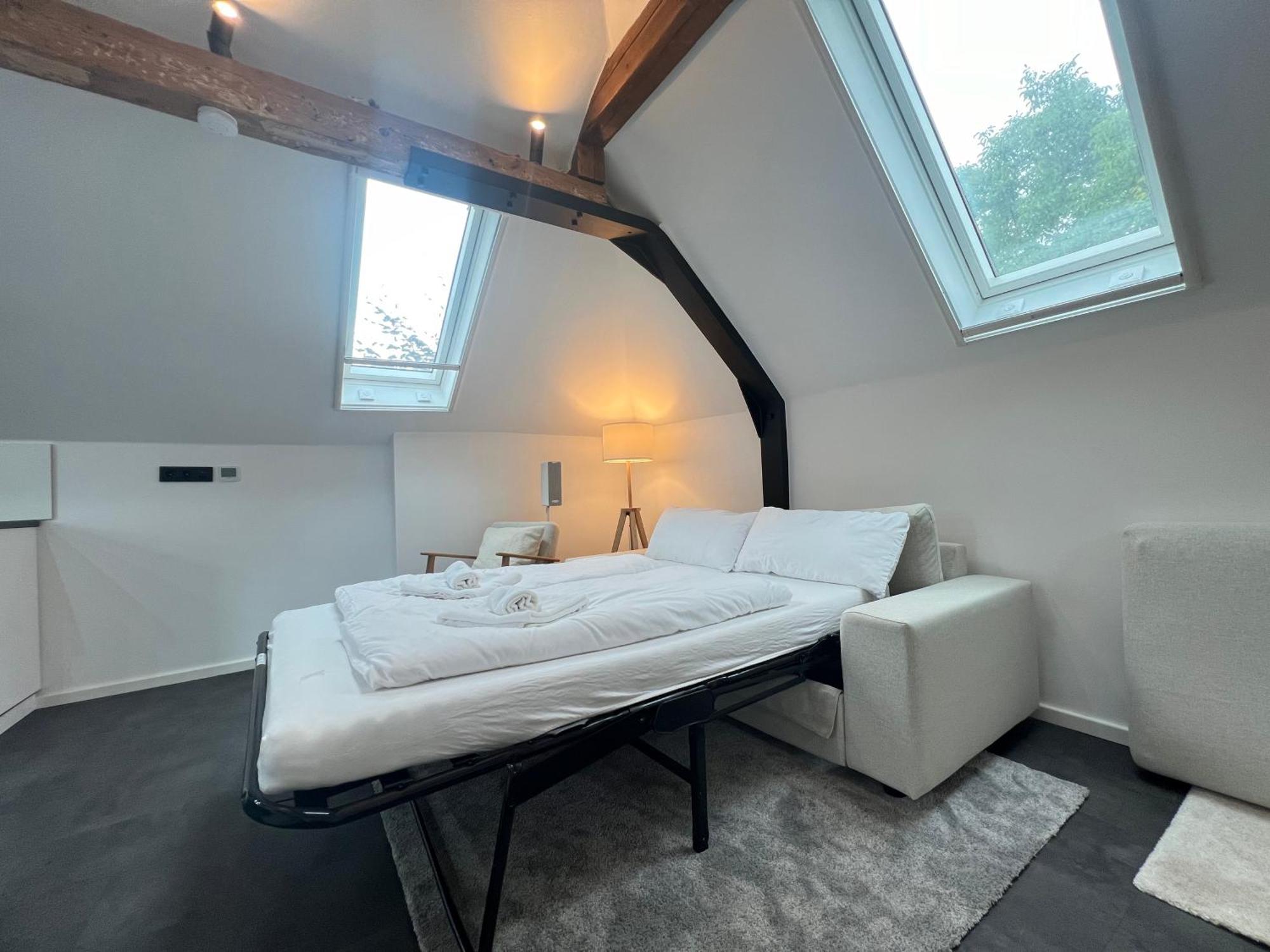 Ludwigshome - Zentrale Lage, Luxusbad, Workspace, Klima Ludwigsbourg Extérieur photo