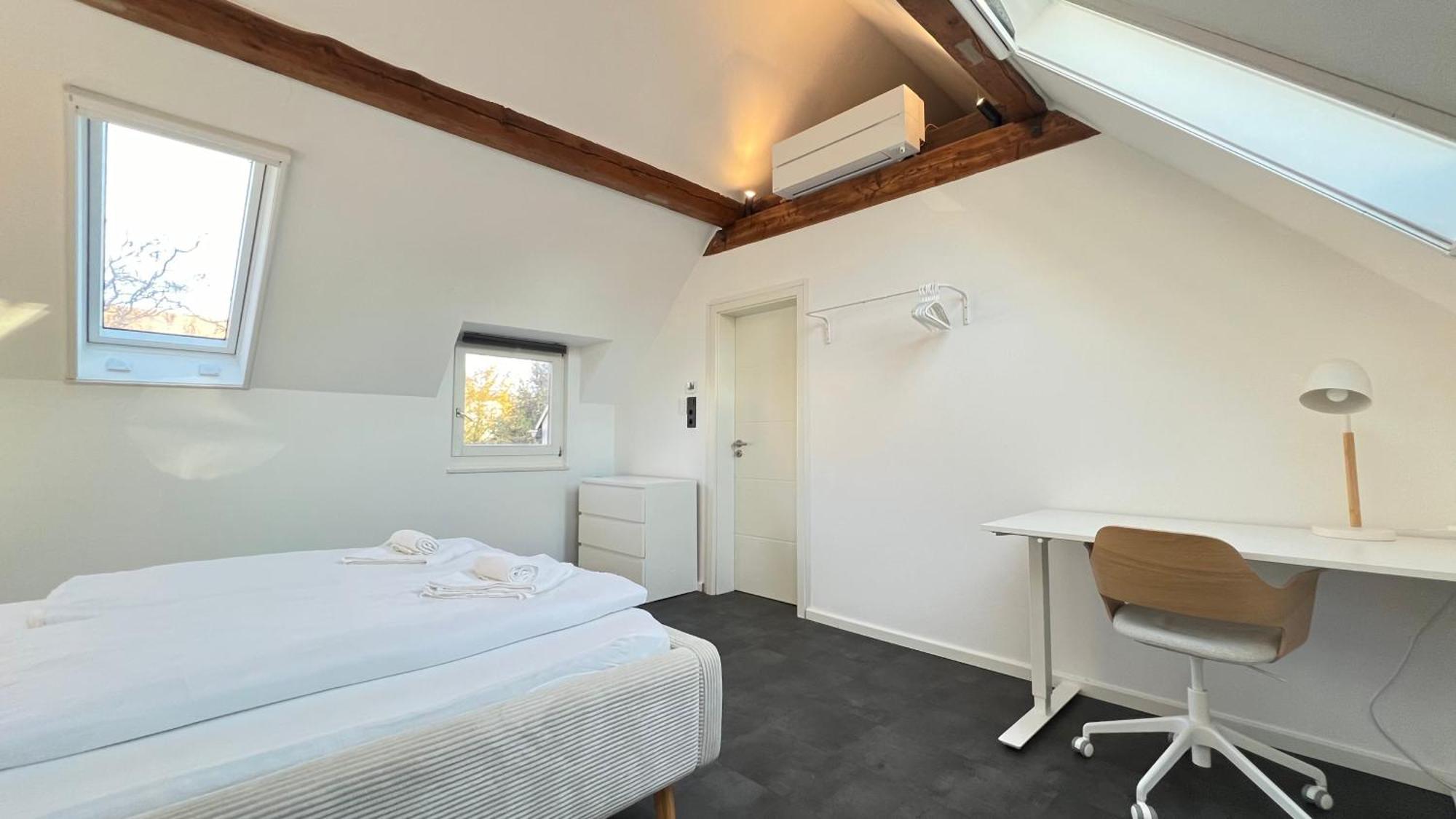 Ludwigshome - Zentrale Lage, Luxusbad, Workspace, Klima Ludwigsbourg Extérieur photo